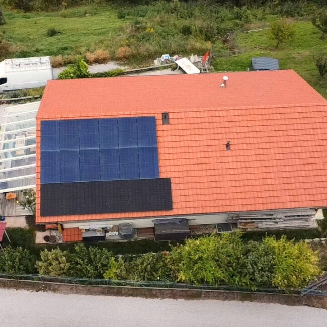 Panneaux photovoltaïques Les Agettes